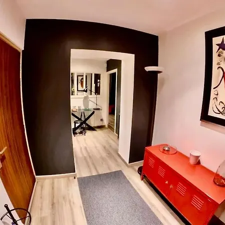 Camilleflats Quai St Laurent & Art Gallery Γκρενόμπλ